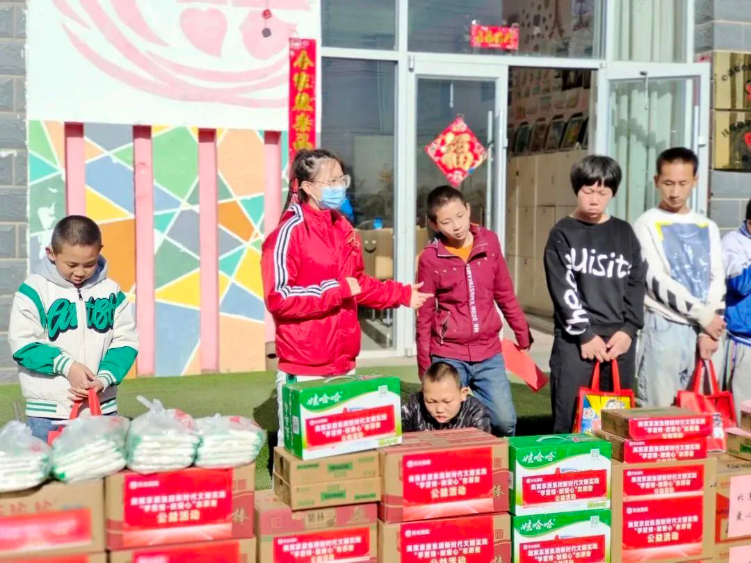 關(guān)愛特殊兒童，學(xué)雷鋒 獻(xiàn)愛心，傳遞溫暖！