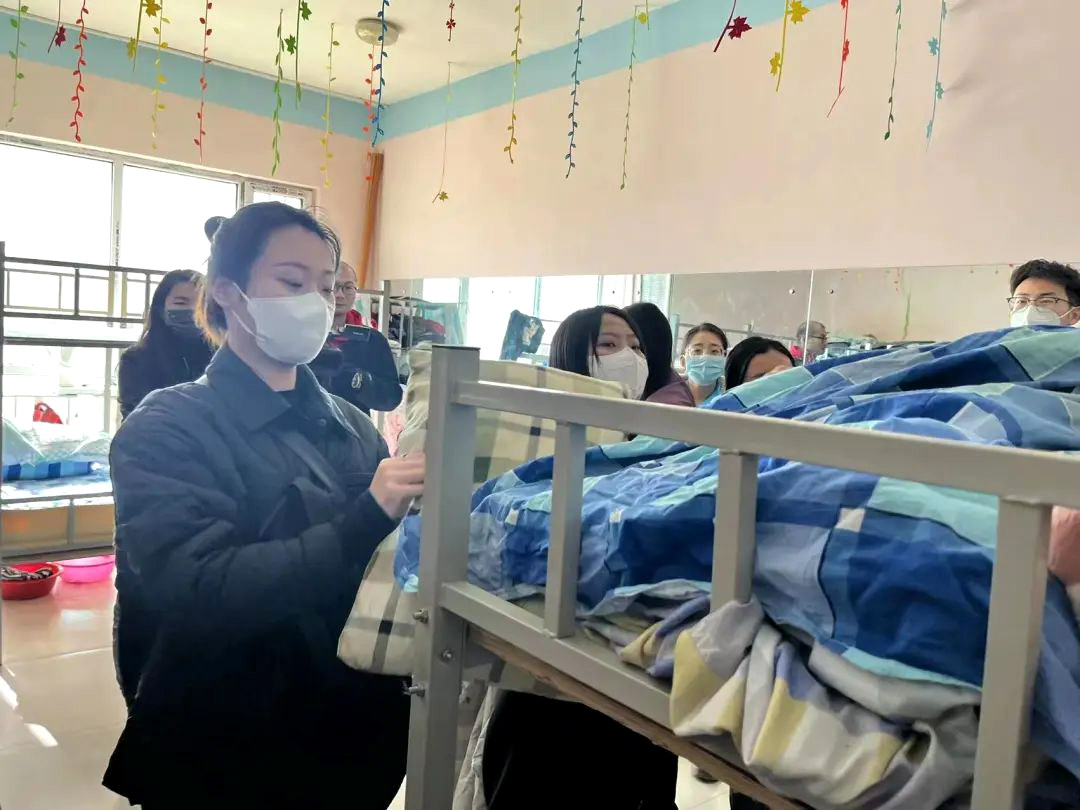 關(guān)愛特殊兒童，學(xué)雷鋒 獻(xiàn)愛心，傳遞溫暖！